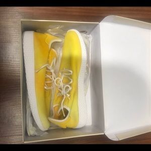 Adidas Pharrell williams TennisHU